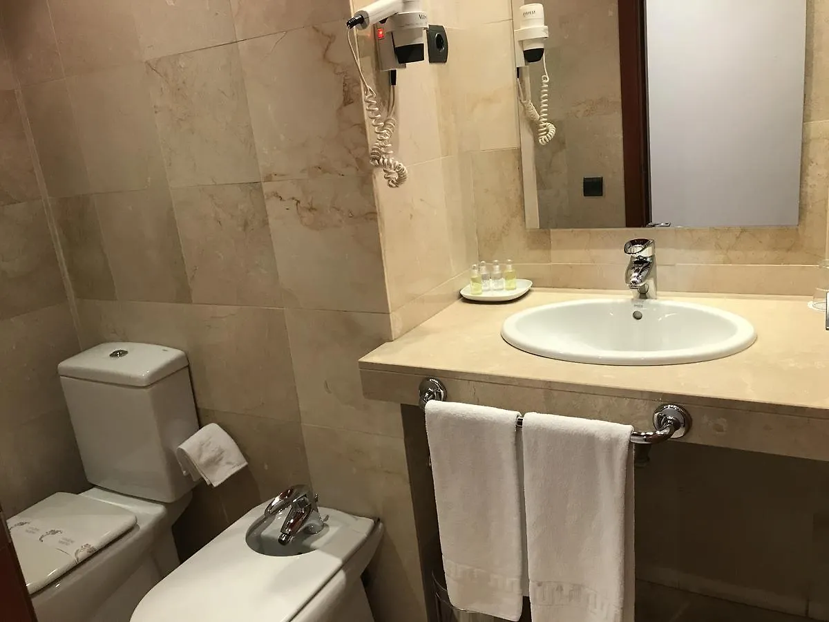Hotel Calasanz Molins de Rei 3*,  Spain