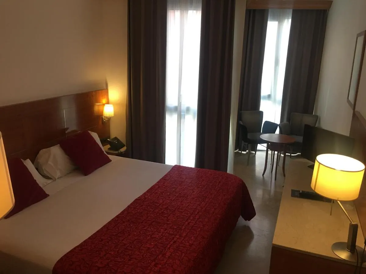 Hotel Calasanz Molins de Rei