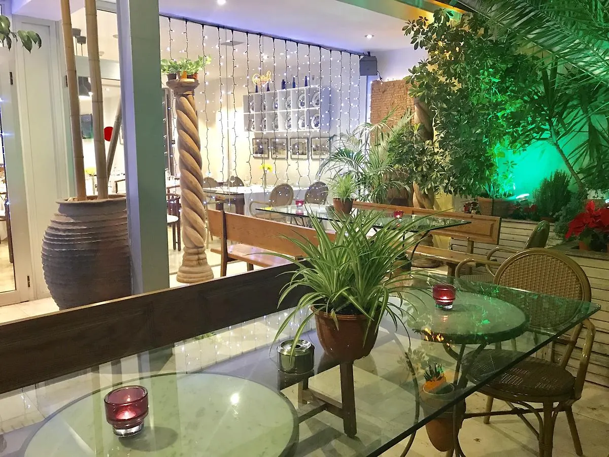 Hotel Calasanz Molins de Rei
